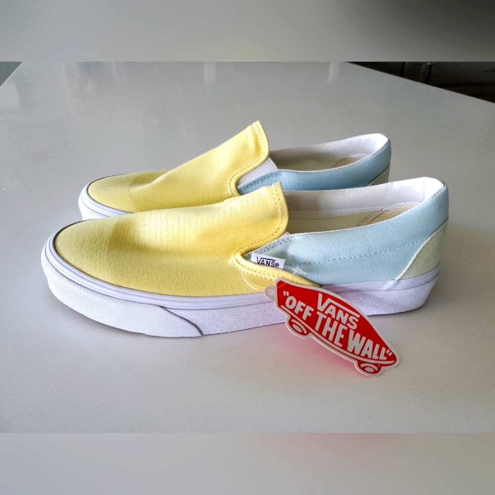 Womens Slip On Vans. NEW. Size 9.5